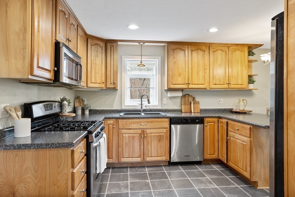 48 Flushing Pond Road Westford, MA 01886 - Photo 16 of 42 Gallery Image 16