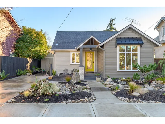 $475,000 | 326 Northeast 8th Street, McMinnville, OR 97128