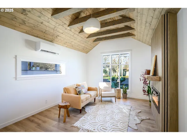 $475,000 | 326 Northeast 8th Street, McMinnville, OR 97128