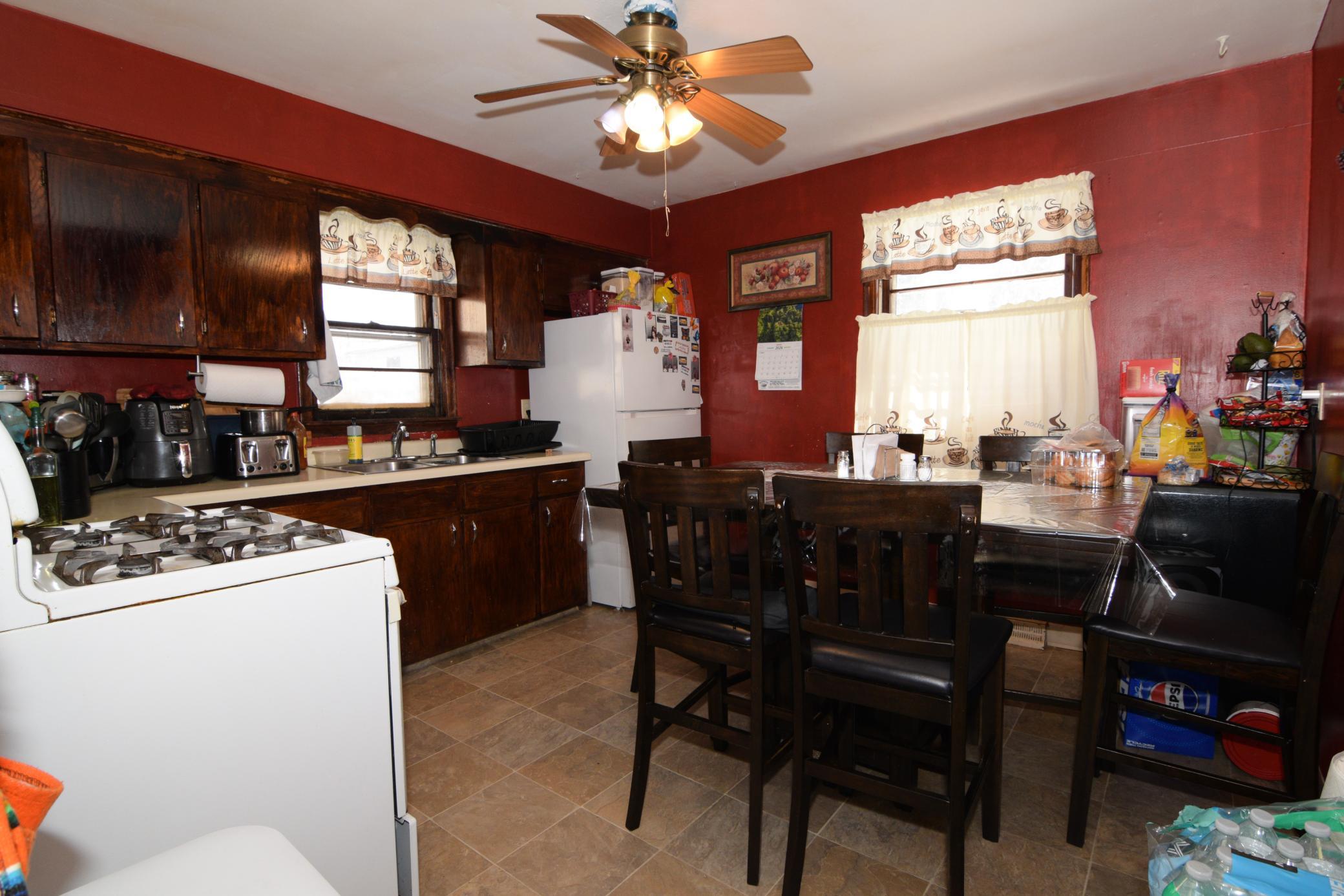 4507 Taylor Street Northeast Columbia Heights, MN 55421 - Photo 5 of 11