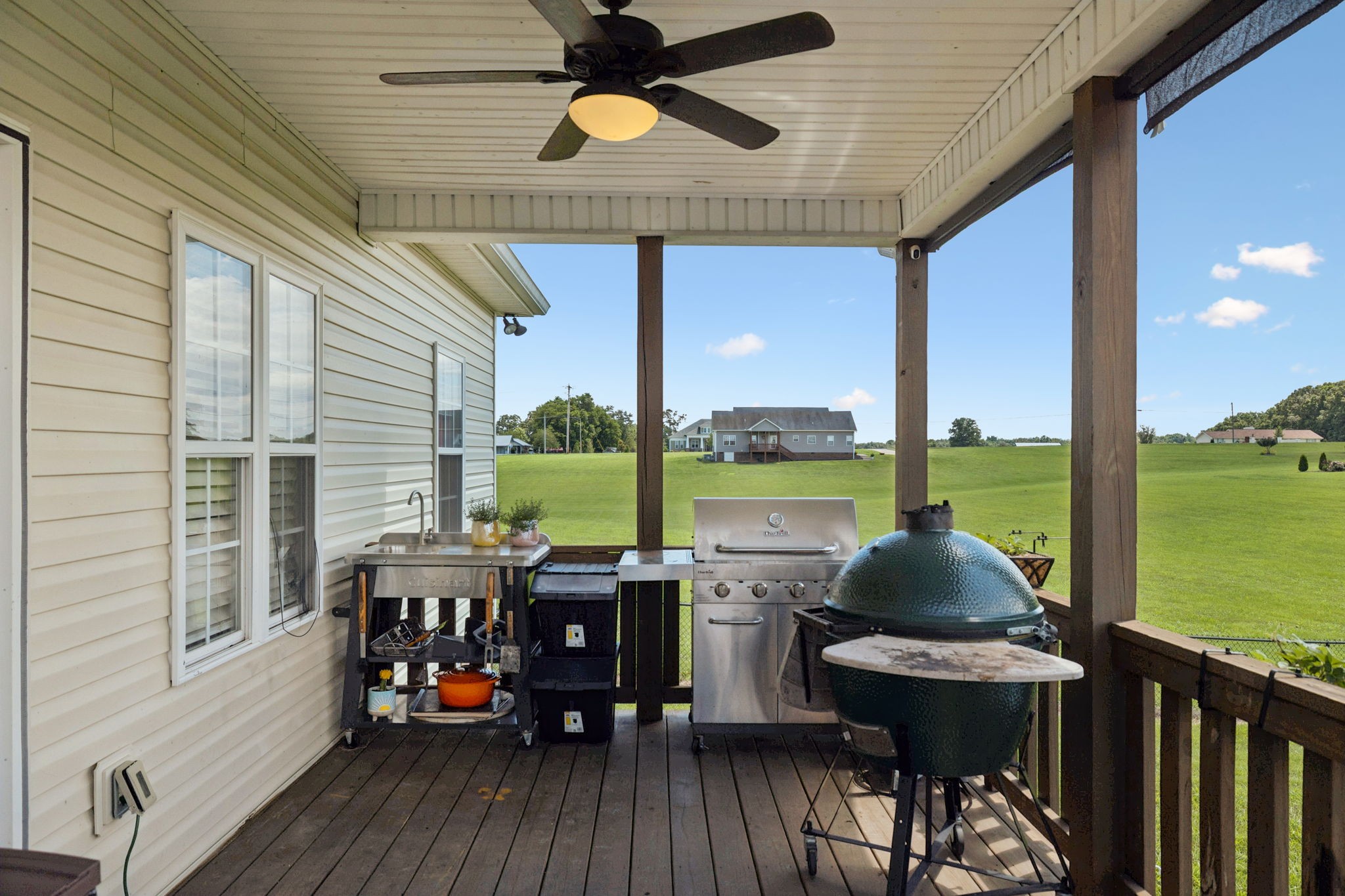 948 Goslin Branch Road Burns, TN 37029 - Photo 22 of 37 a view of a patio with swimming pool