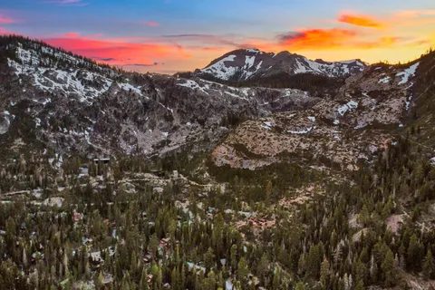 $699,000 | 2090 Chalet Road, Unit 24, Alpine Meadows, CA 96146