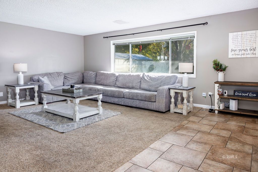 1227 Wayne Street Ridgecrest, CA 93555 - Photo 12 of 43 Gallery Image 12