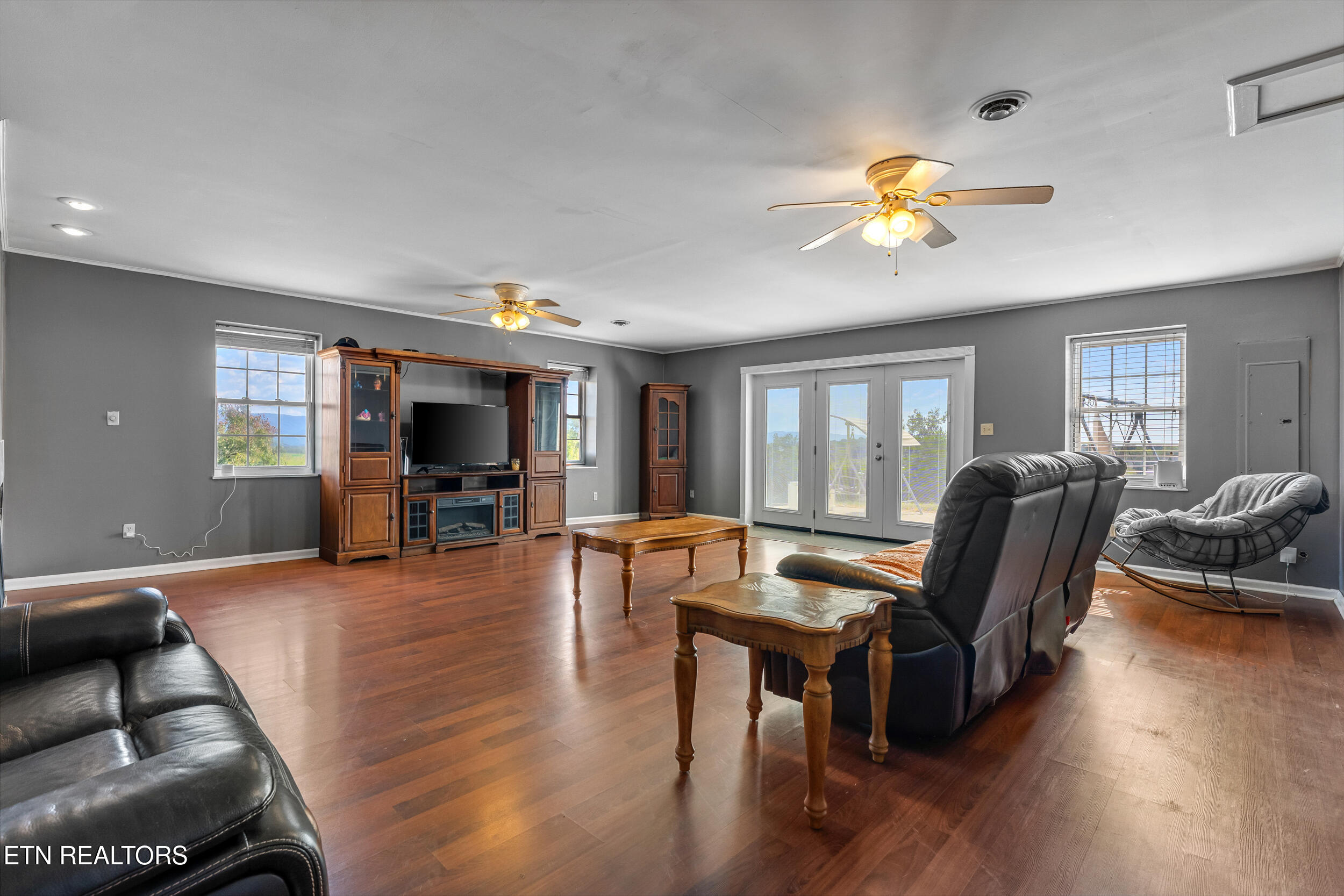 212 Simmons Road Seymour, TN 37865 - Photo 38 of 59 Downstairs Living