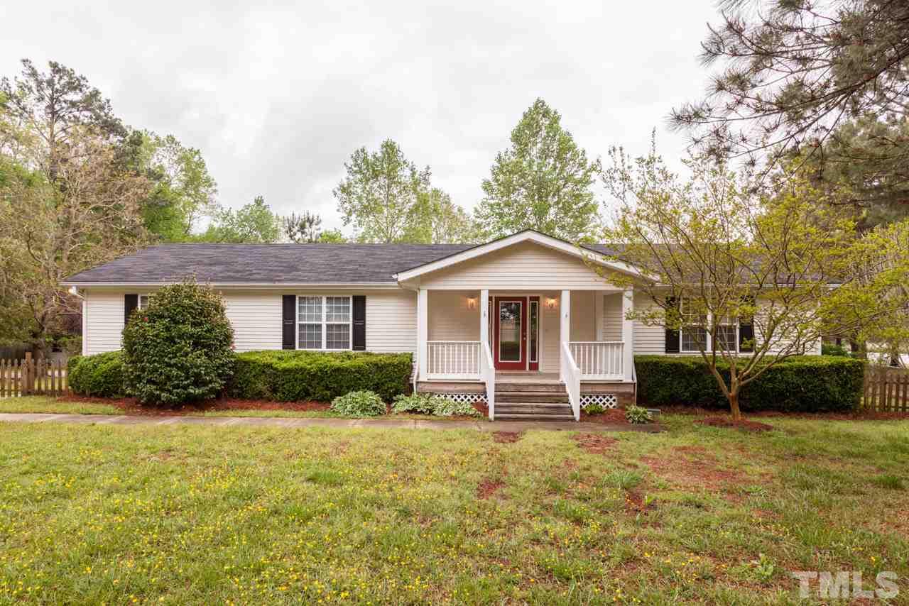 820 Perry Curtis Road Zebulon, NC 27597 - Photo 2 of 25 Gallery Image 2