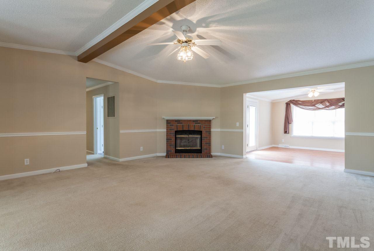 820 Perry Curtis Road Zebulon, NC 27597 - Photo 11 of 25 Gallery Image 11