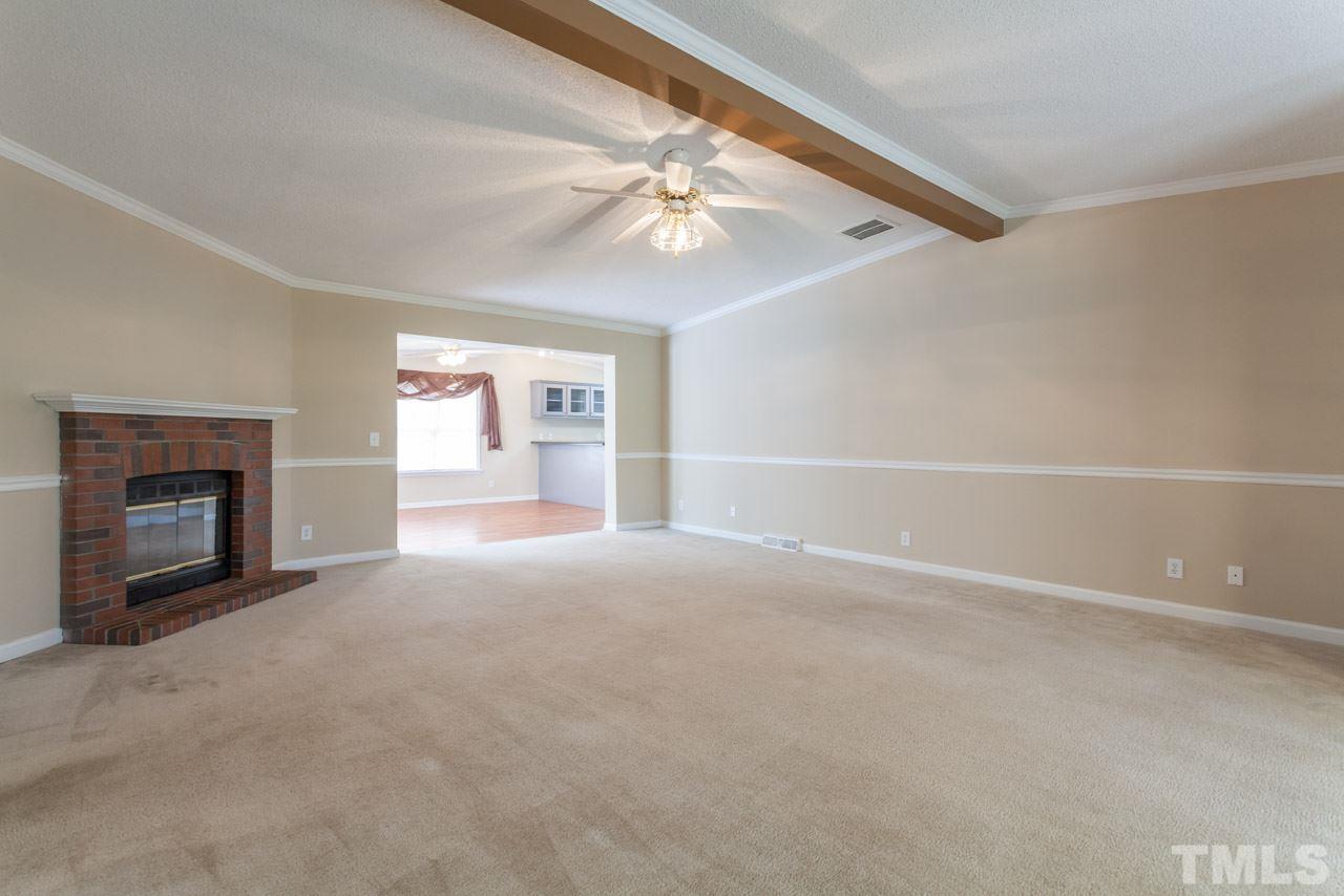 820 Perry Curtis Road Zebulon, NC 27597 - Photo 12 of 25 Gallery Image 12