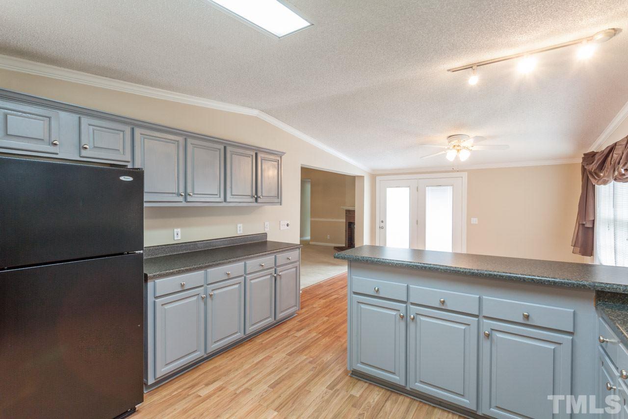 820 Perry Curtis Road Zebulon, NC 27597 - Photo 19 of 25 Gallery Image 19