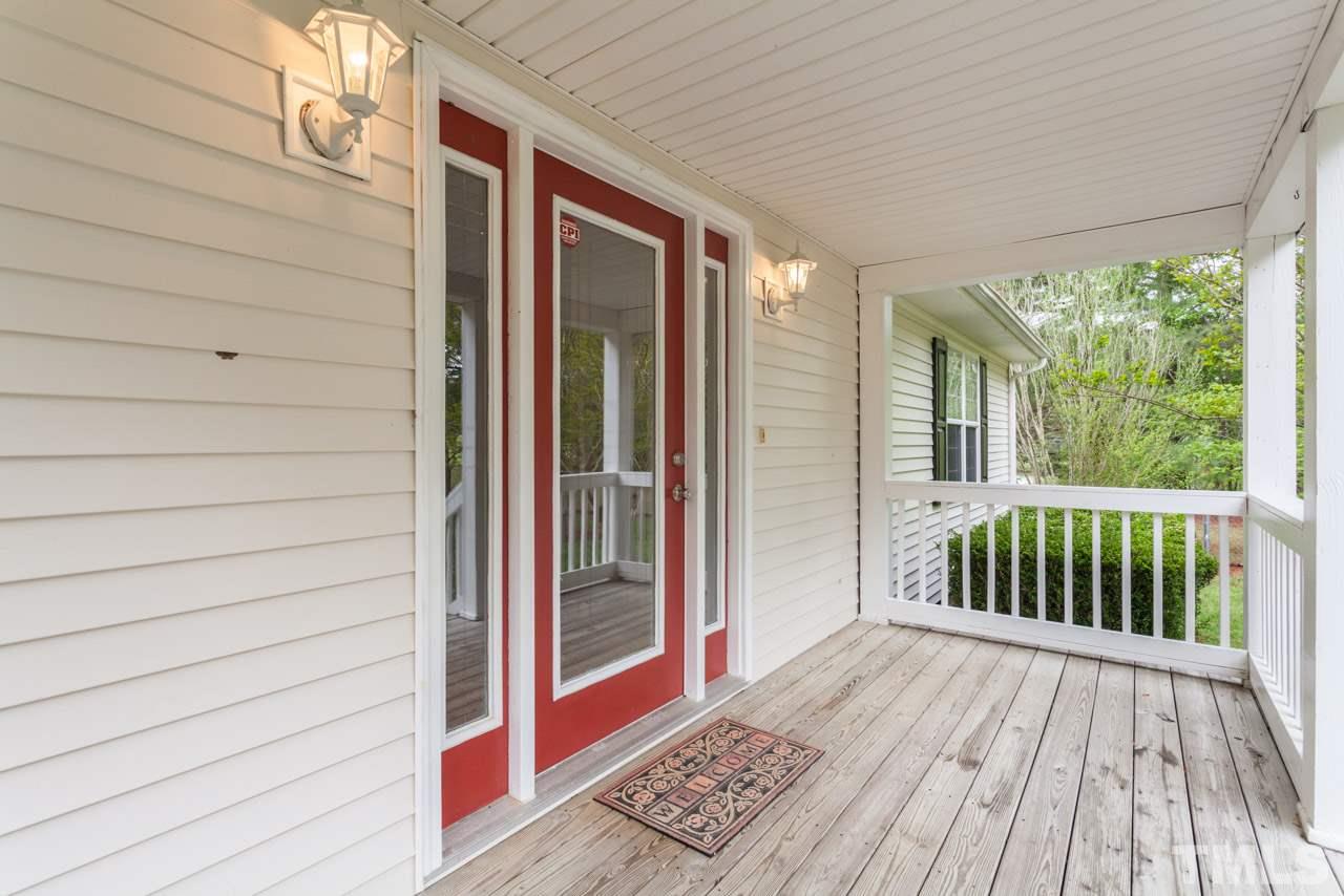 820 Perry Curtis Road Zebulon, NC 27597 - Photo 4 of 25 Gallery Image 4