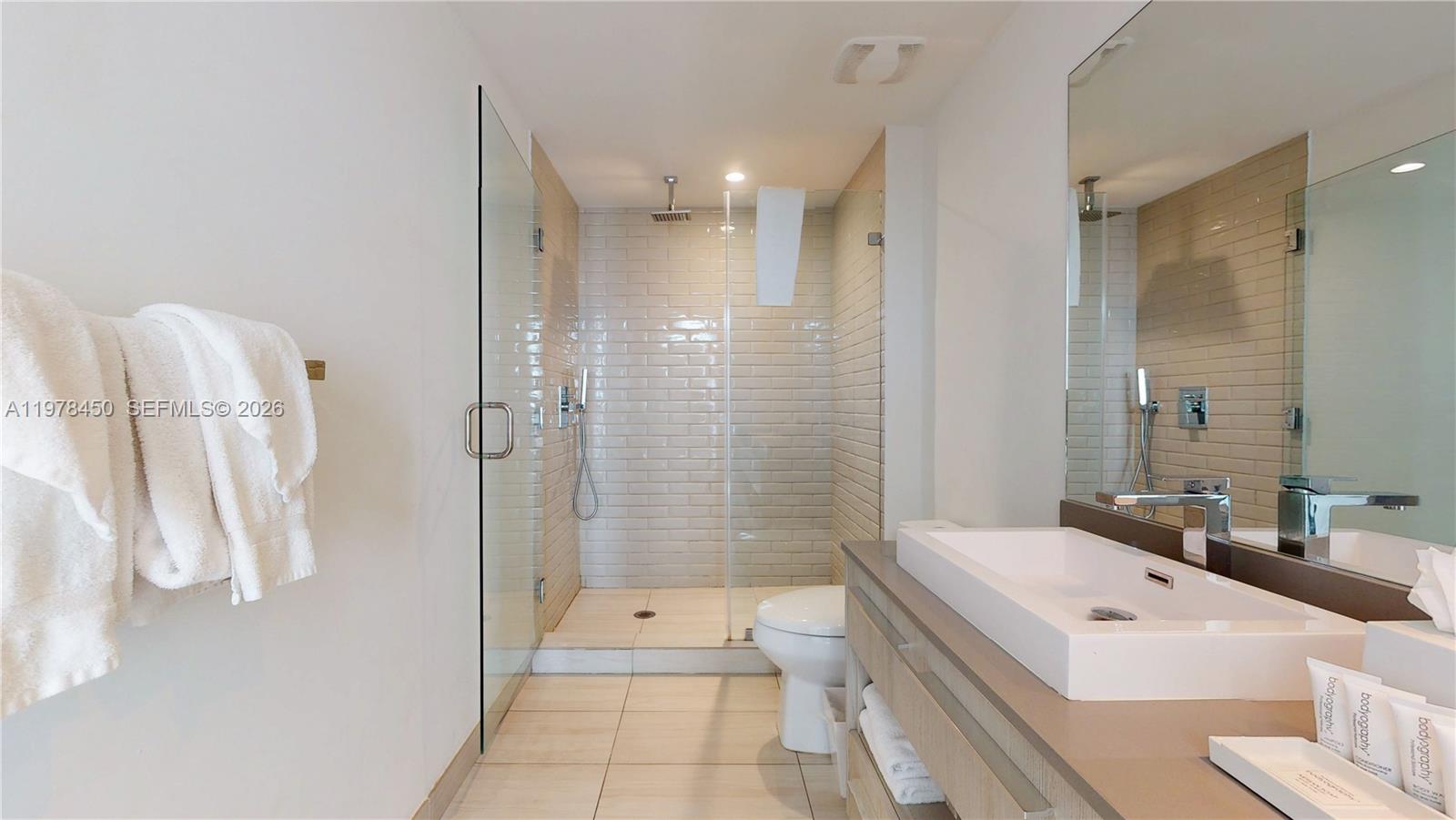 4010 South Ocean Drive, Unit R1004 Hollywood, FL 33019 - Photo 19 of 37