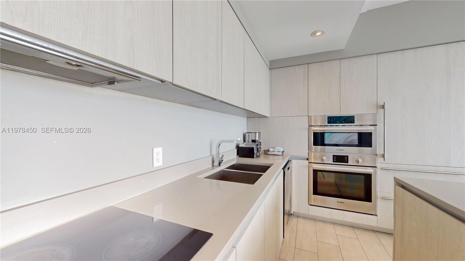 4010 South Ocean Drive, Unit R1004 Hollywood, FL 33019 - Photo 10 of 37