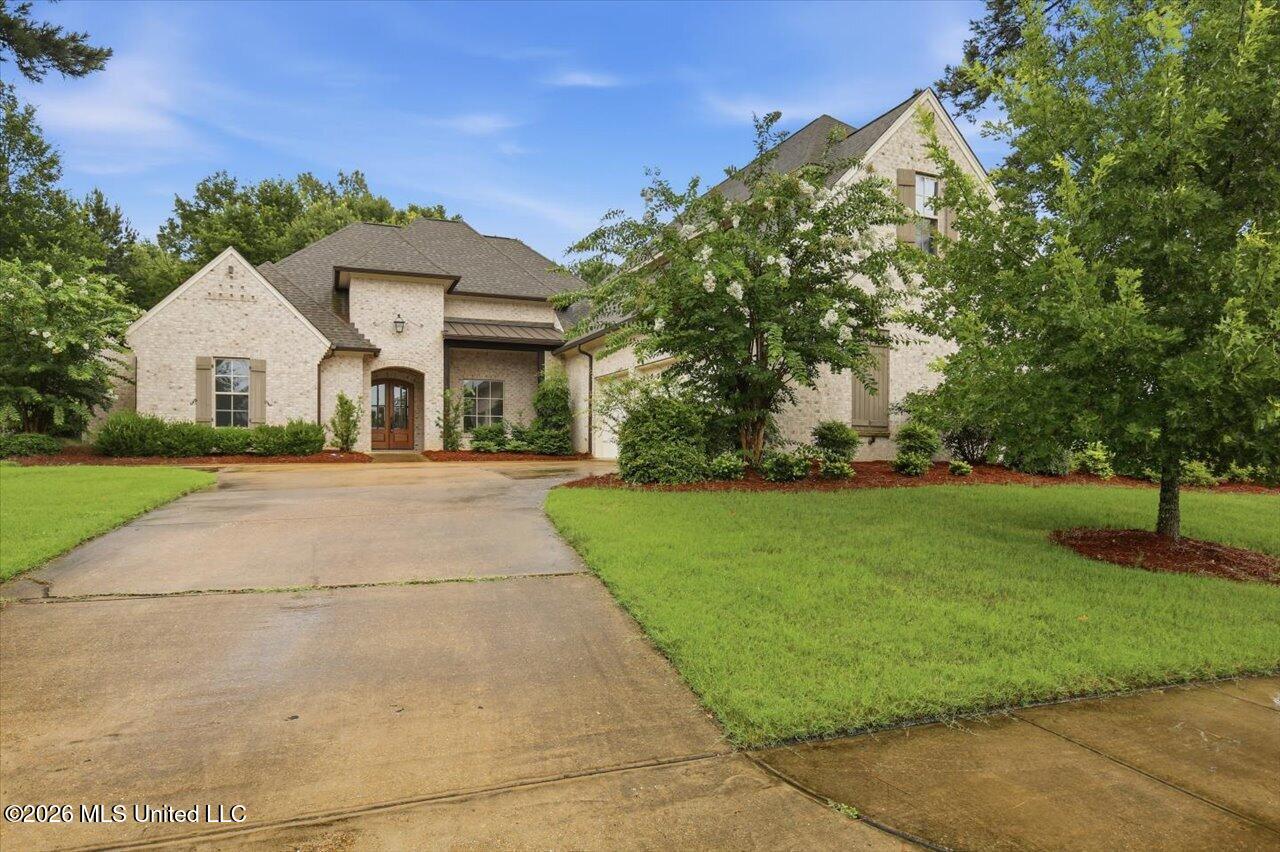 224 South Woodcreek Road Madison, MS 39110 - Photo 1 of 55 01-224 S Woodcreek Rd _ Hometoursms.com