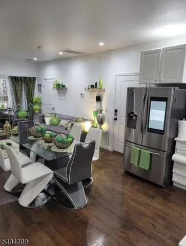 $2,850 | 671 East 22nd Street, Unit 2, Paterson, NJ 07504