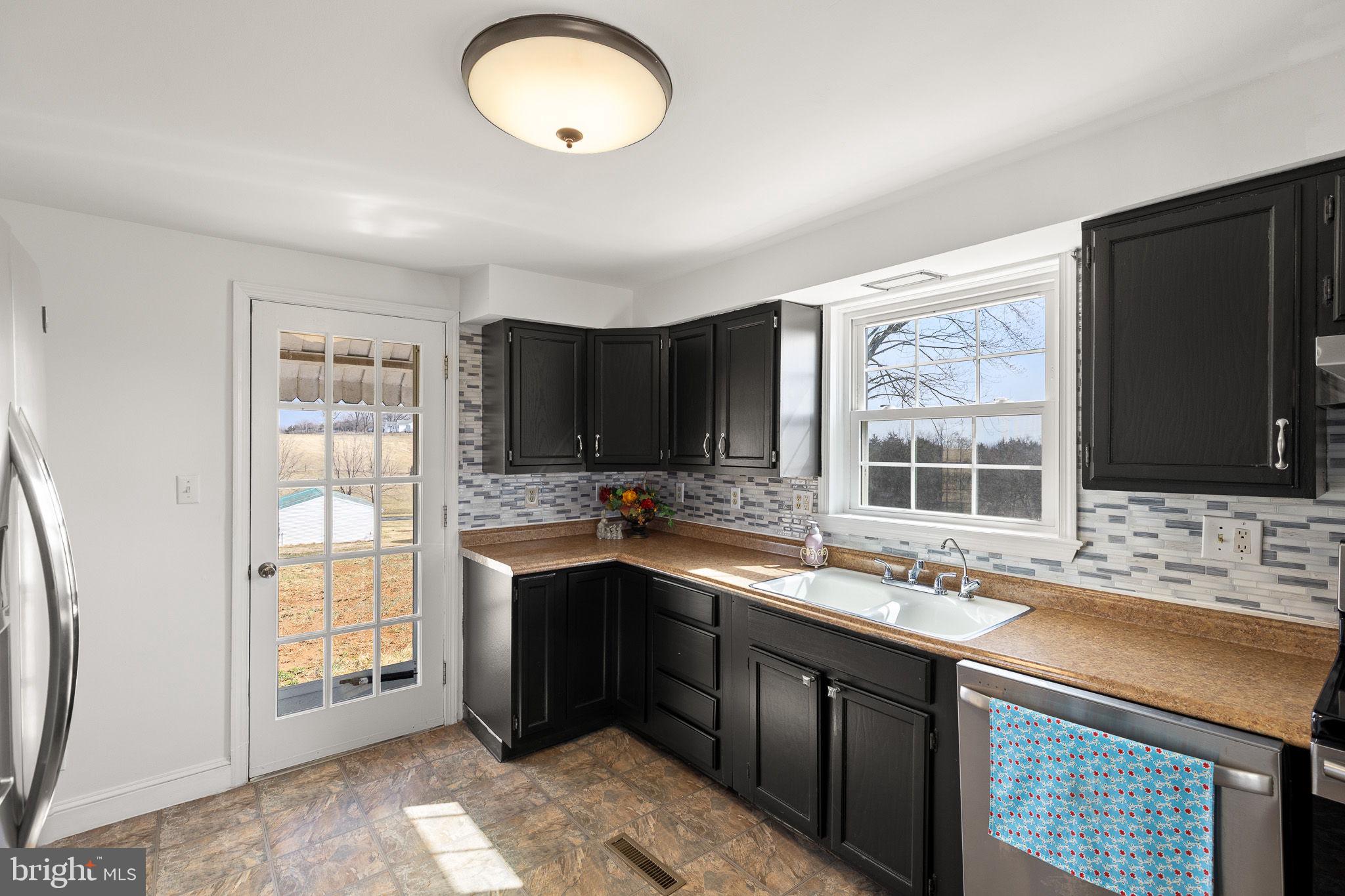 3345 Conicville Road Edinburg, VA 22824 - Photo 18 of 46