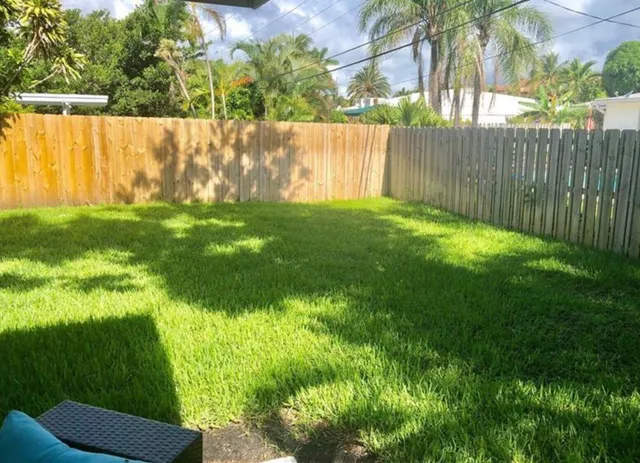 $3,100 | 2719 Northeast 28th Street, Lighthouse Point, FL 33064