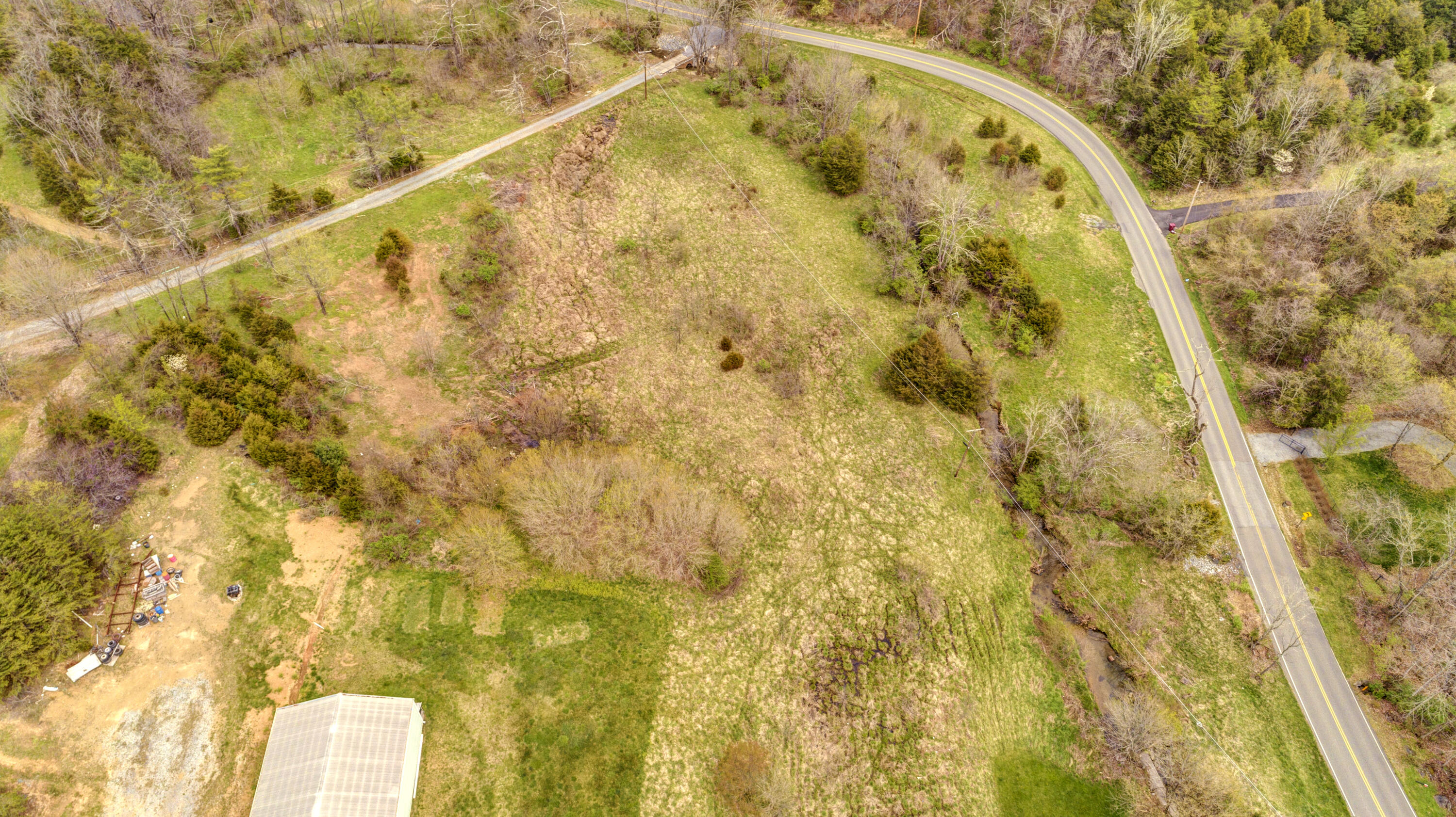 371 South Austin Springs Road, Unit 1 Johnson City, TN 37601 - Photo 6 of 19 37SAustinSprings21_1