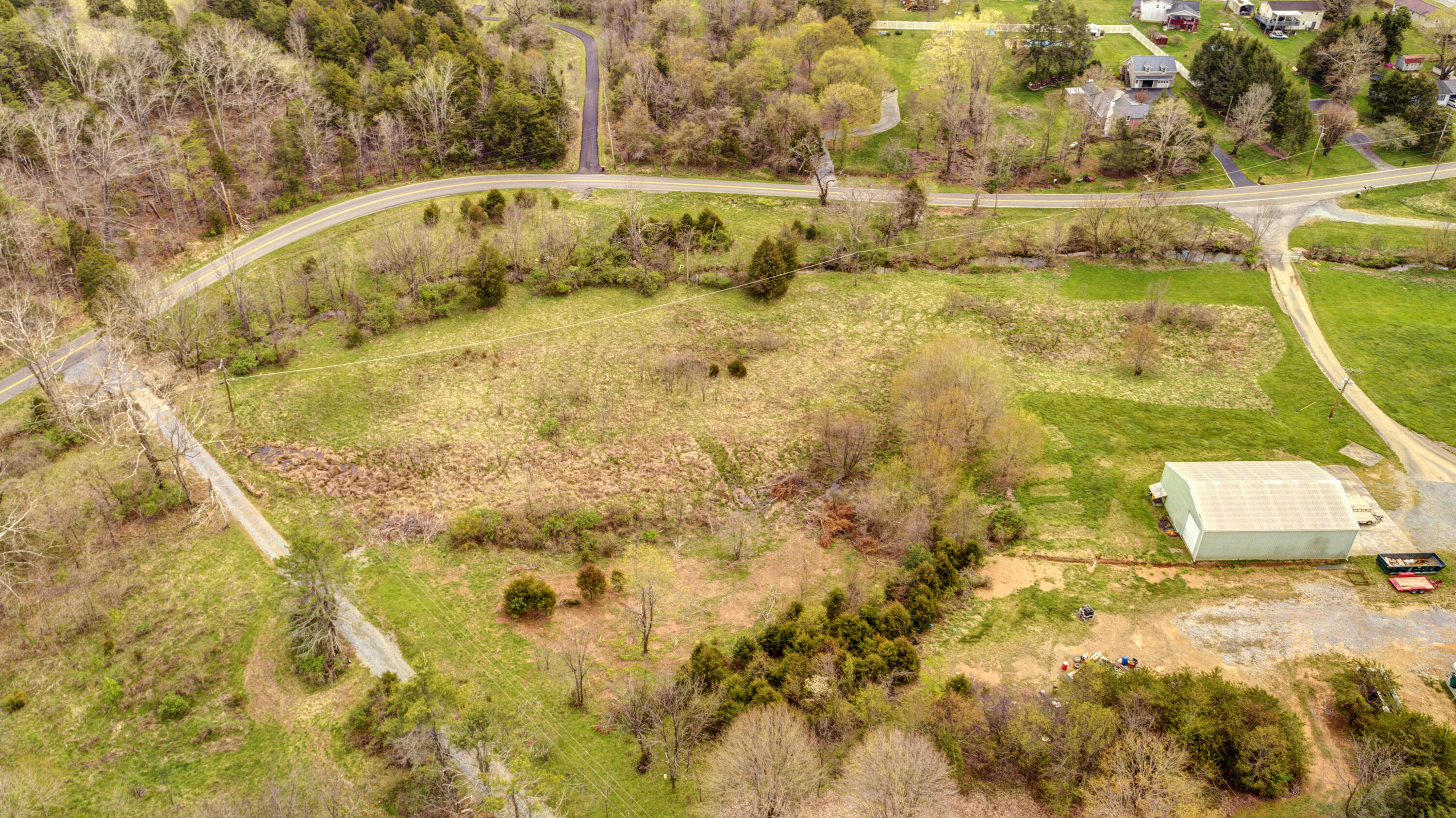 371 South Austin Springs Road, Unit 1 Johnson City, TN 37601 - Photo 8 of 19 37SAustinSprings36