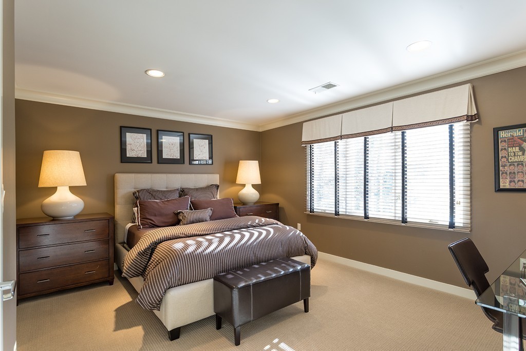 82 Cutler Road Needham, MA 02492 - Photo 12 of 21