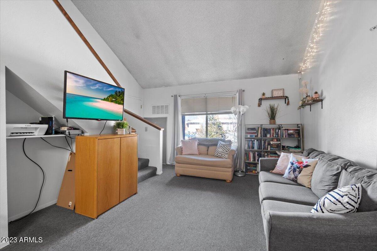 1200 South Riordan Ranch Street, Unit 96 Flagstaff, AZ 86001 - Photo 8 of 23 05-Living Room