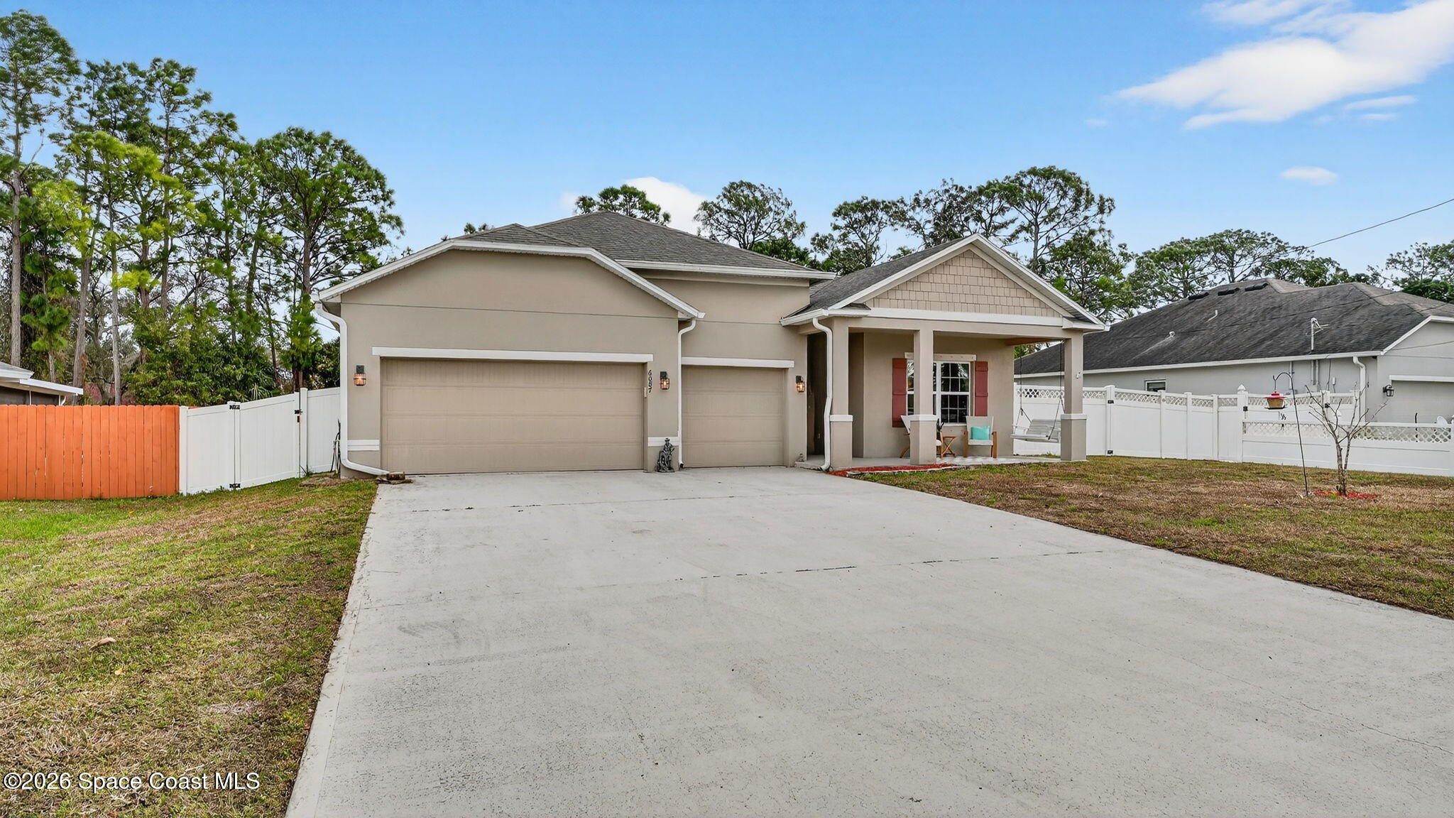 6087 Aires Avenue Cocoa, FL 32927 - Photo 3 of 47 2-web-or-mls-DSC05036