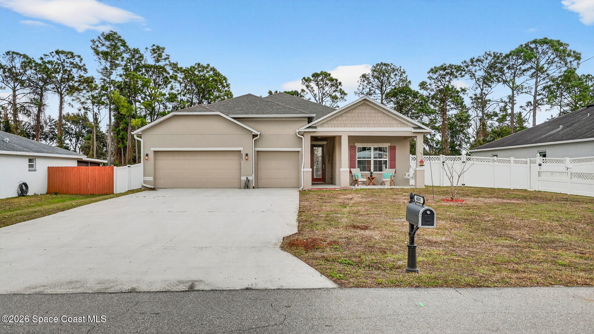 6087 Aires Avenue Cocoa, FL 32927 - Photo 4 of 47 3-web-or-mls-DSC05048
