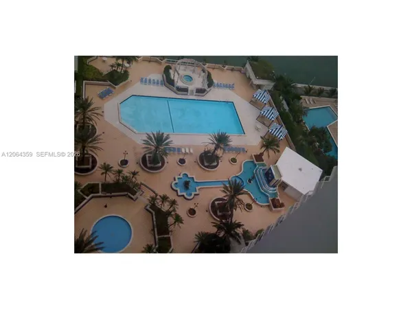$2,750 | 7601 East Treasure Drive, Unit 921, North Bay Village, FL 33141