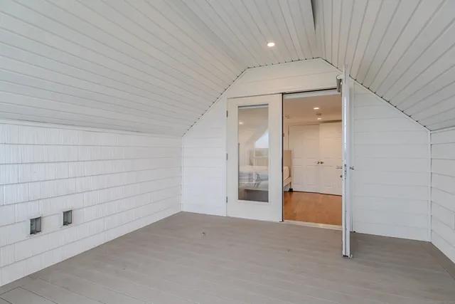 en empty room with window