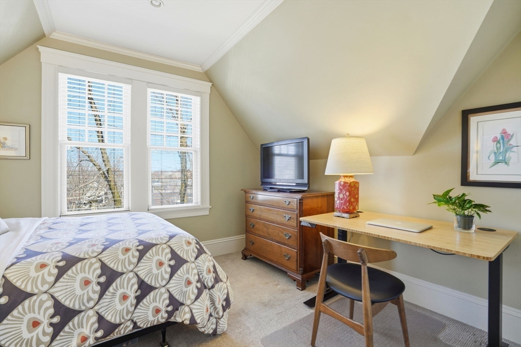 80 Upland Road, Unit B Cambridge, MA 02140 - Photo 19 of 28