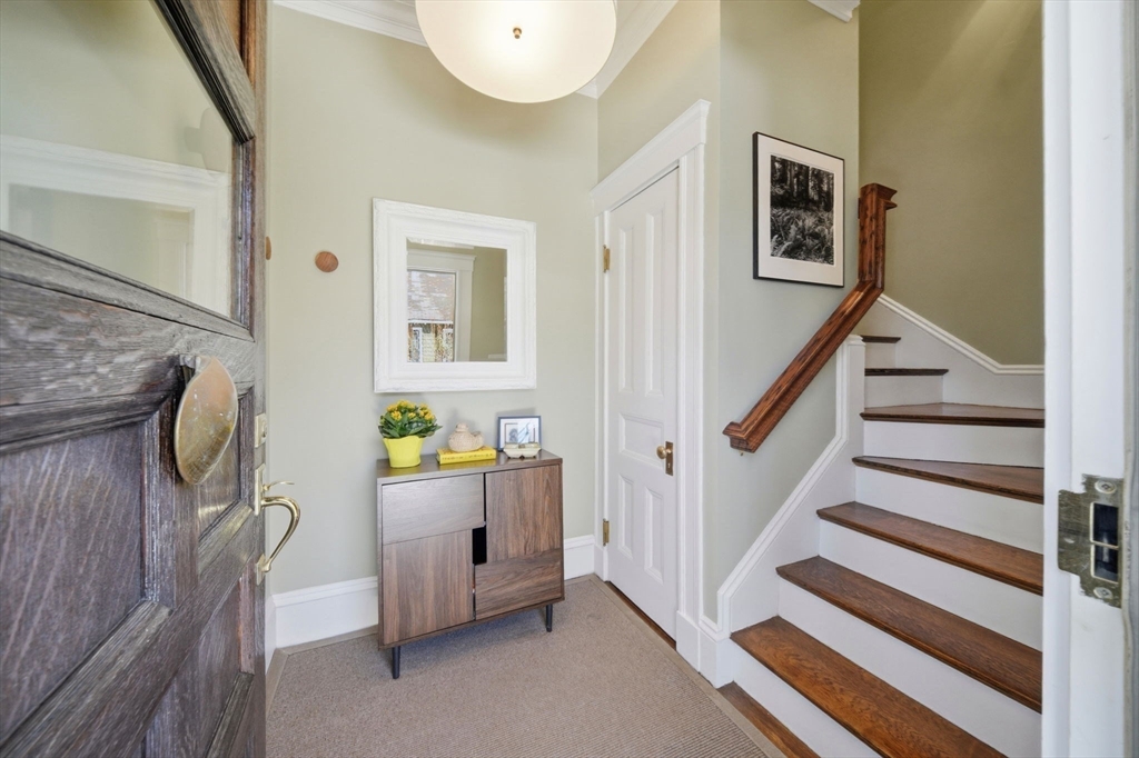 80 Upland Road, Unit B Cambridge, MA 02140 - Photo 2 of 28
