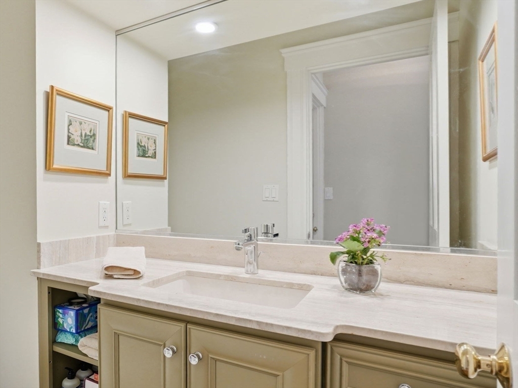 80 Upland Road, Unit B Cambridge, MA 02140 - Photo 21 of 28