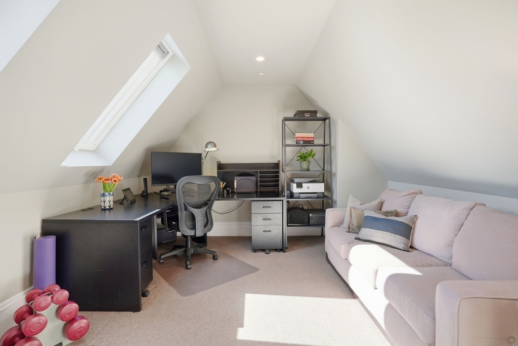 80 Upland Road, Unit B Cambridge, MA 02140 - Photo 22 of 28