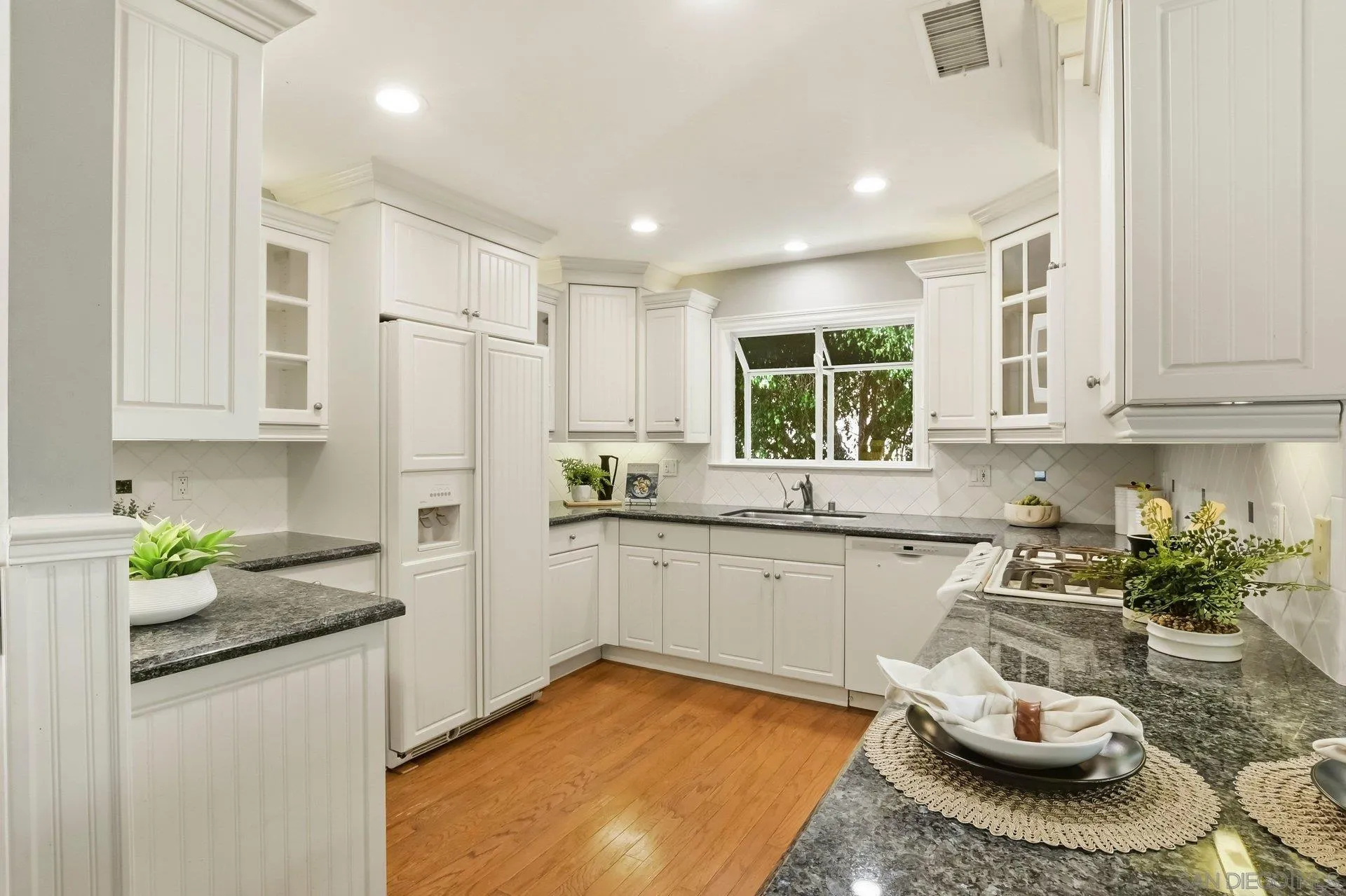1370 Friends Way Fallbrook, CA 92028 - Photo 10 of 45