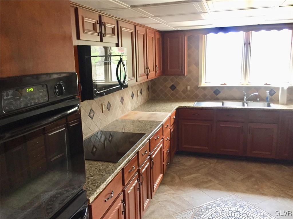 2818 Kuter Road Bath, PA 18014 - Photo 7 of 26 Gallery Image 7