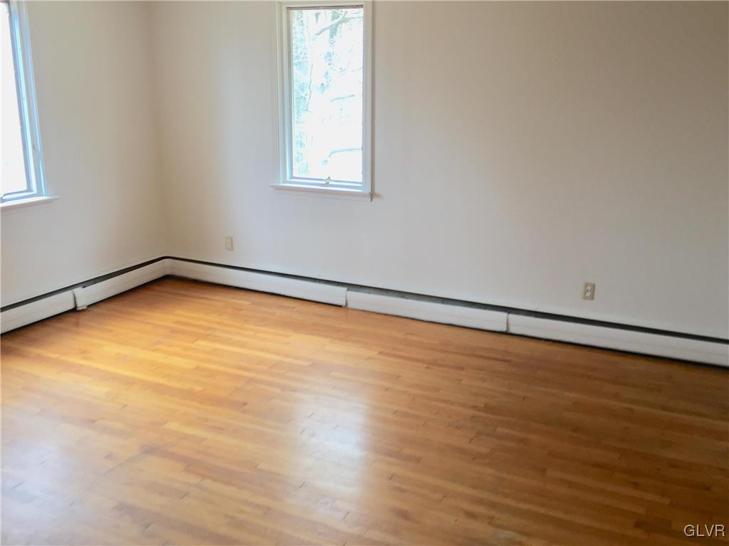 2818 Kuter Road Bath, PA 18014 - Photo 9 of 26 Gallery Image 9