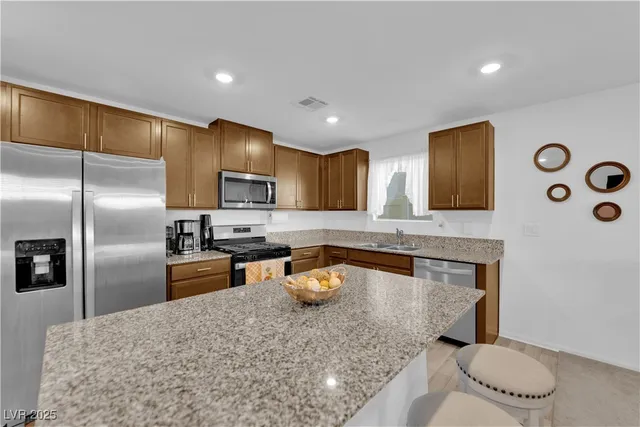 $560,000 | 7014 Sol Brillante Street, North Las Vegas, NV 89086