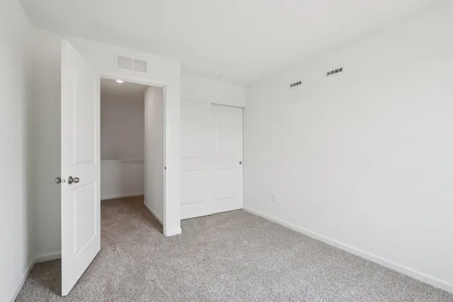 $382,990 | 1271 Acadia Circle, Pingree Grove, IL 60140