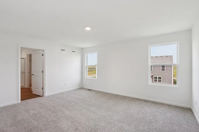 $382,990 | 1271 Acadia Circle, Pingree Grove, IL 60140