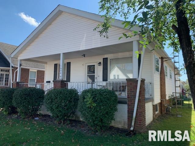 1604 East Keys Avenue Springfield, IL 62702 - Photo 3 of 25 Gallery Image 3