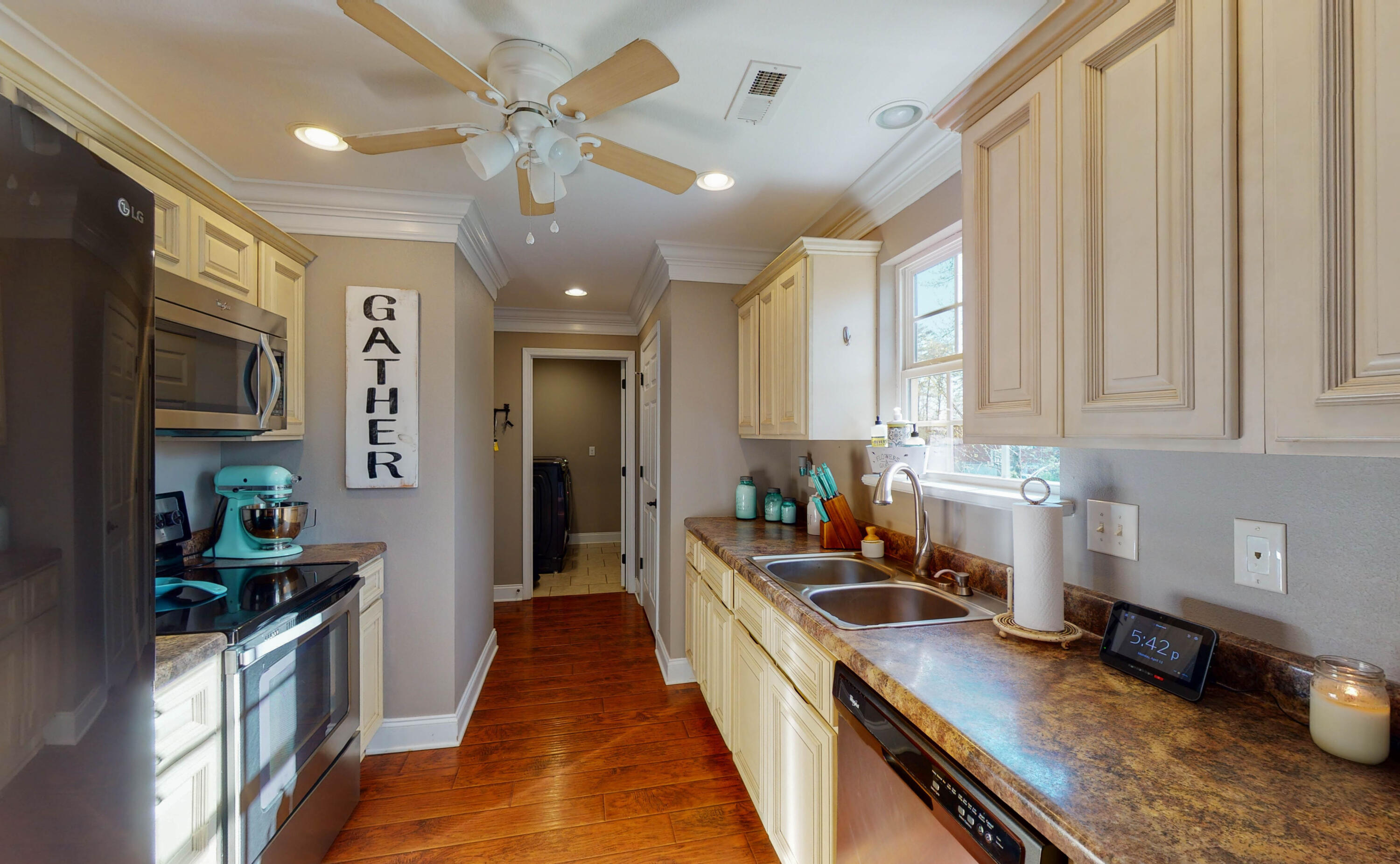 111 Agape Lane Heiskell, TN 37754 - Photo 9 of 16 111-Agape-Ln-04172021_184253