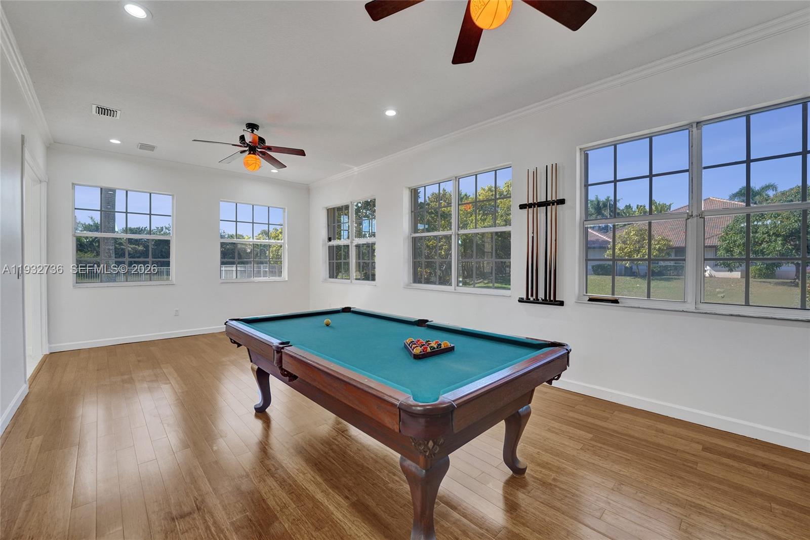 3855 Windmill Lakes Road Weston, FL 33332 - Photo 26 of 59