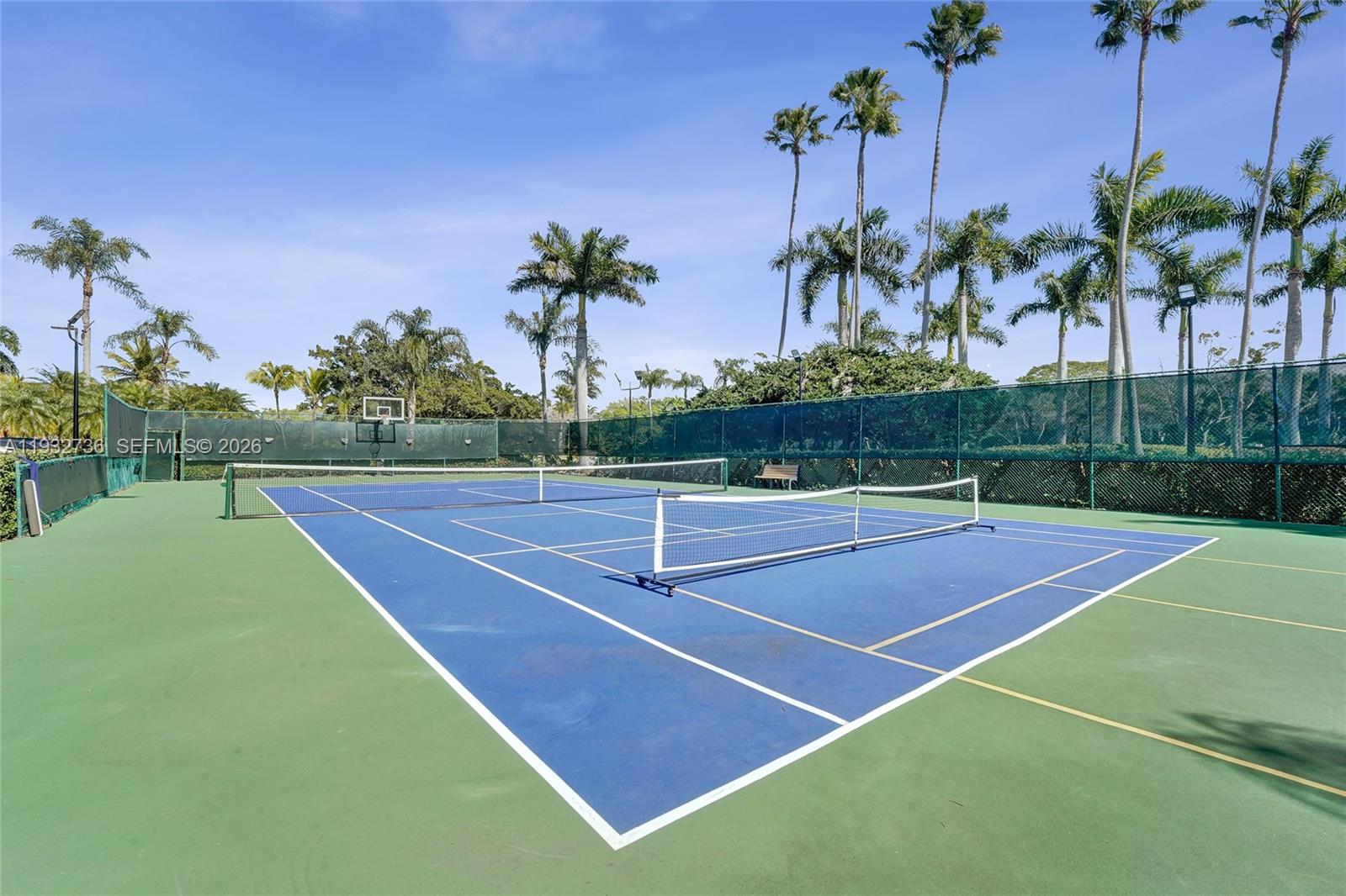 3855 Windmill Lakes Road Weston, FL 33332 - Photo 8 of 59