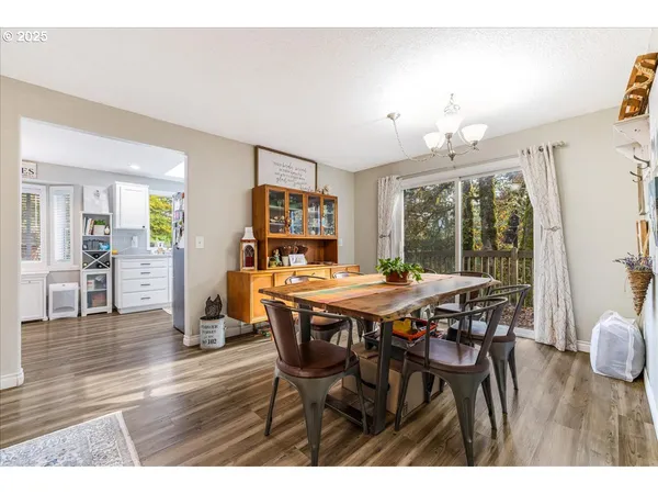 $719,999 | 56220 Southwest Lee Falls Road, Gaston, OR 97119