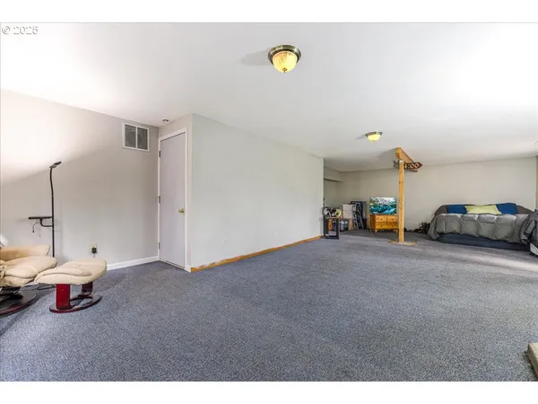 $719,999 | 56220 Southwest Lee Falls Road, Gaston, OR 97119