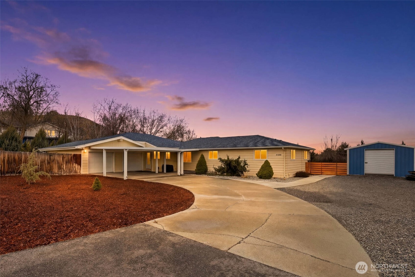 a view of a house with a big yard