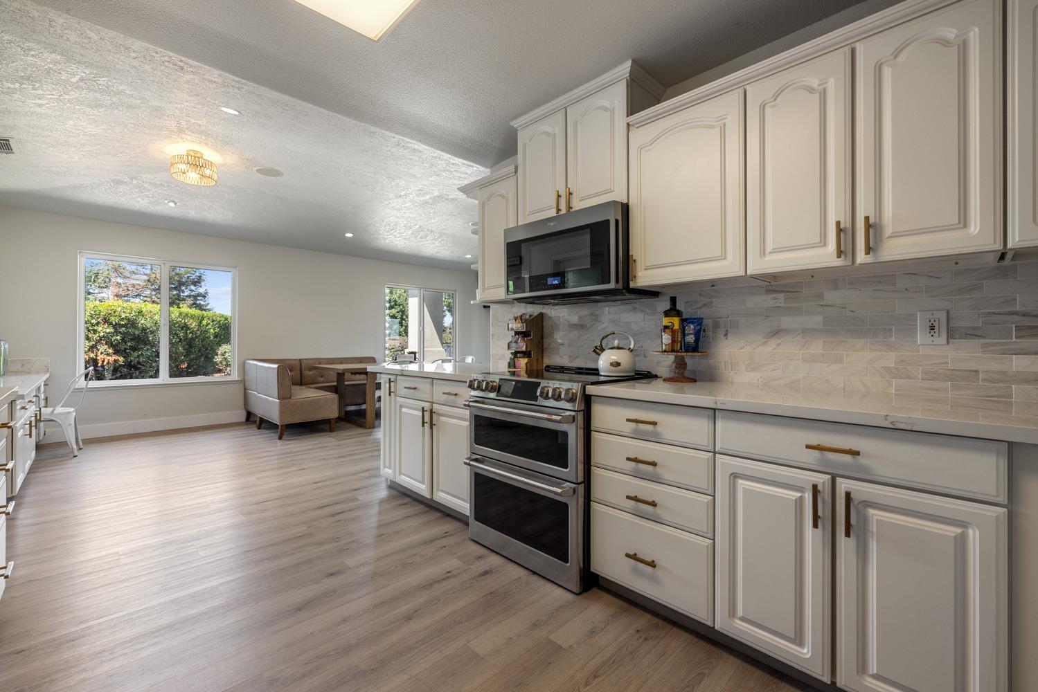 8300 Jantzen Road Modesto, CA 95357 - Photo 21 of 73