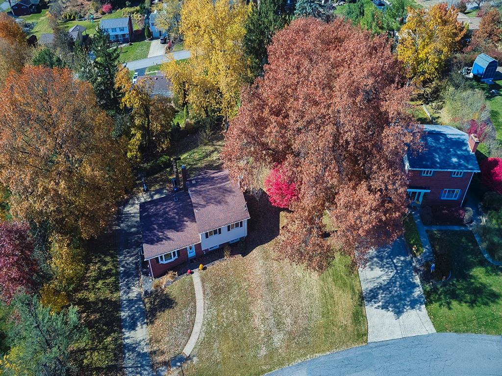 8459 Ridgemont Road Pittsburgh, PA 15237 - Photo 7 of 40 Gallery Image 7