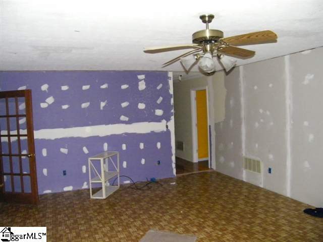 5 Pilot Road Greenville, SC 29609 - Photo 2 of 7 Gallery Image 2