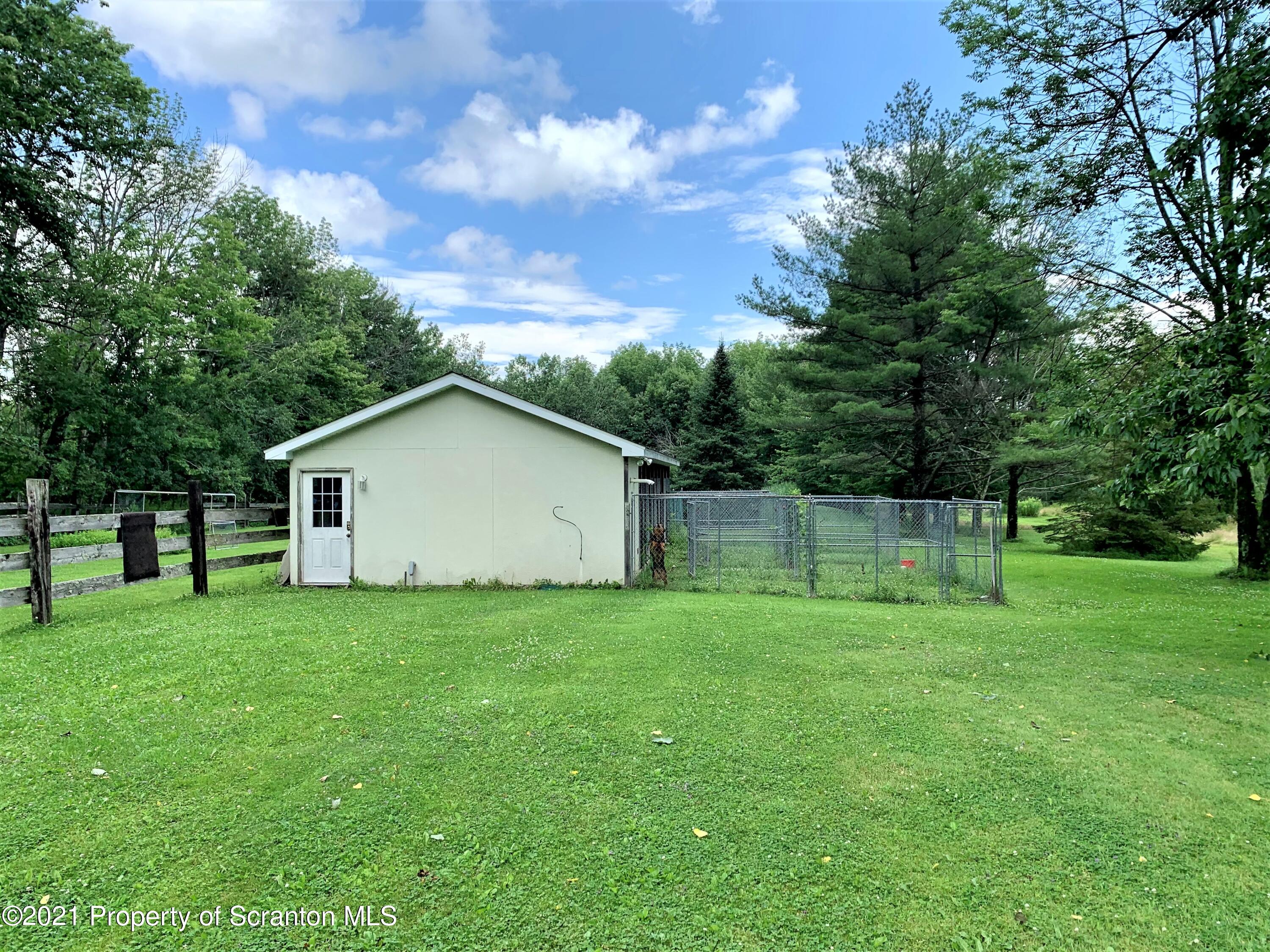 357 Sawmill Road Lake Ariel, PA 18436 - Photo 10 of 45 Attached dog run area