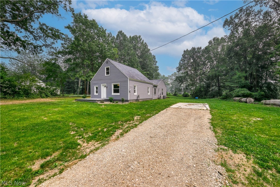 2190 Lake Road Akron, OH 44312 - Photo 25 of 29