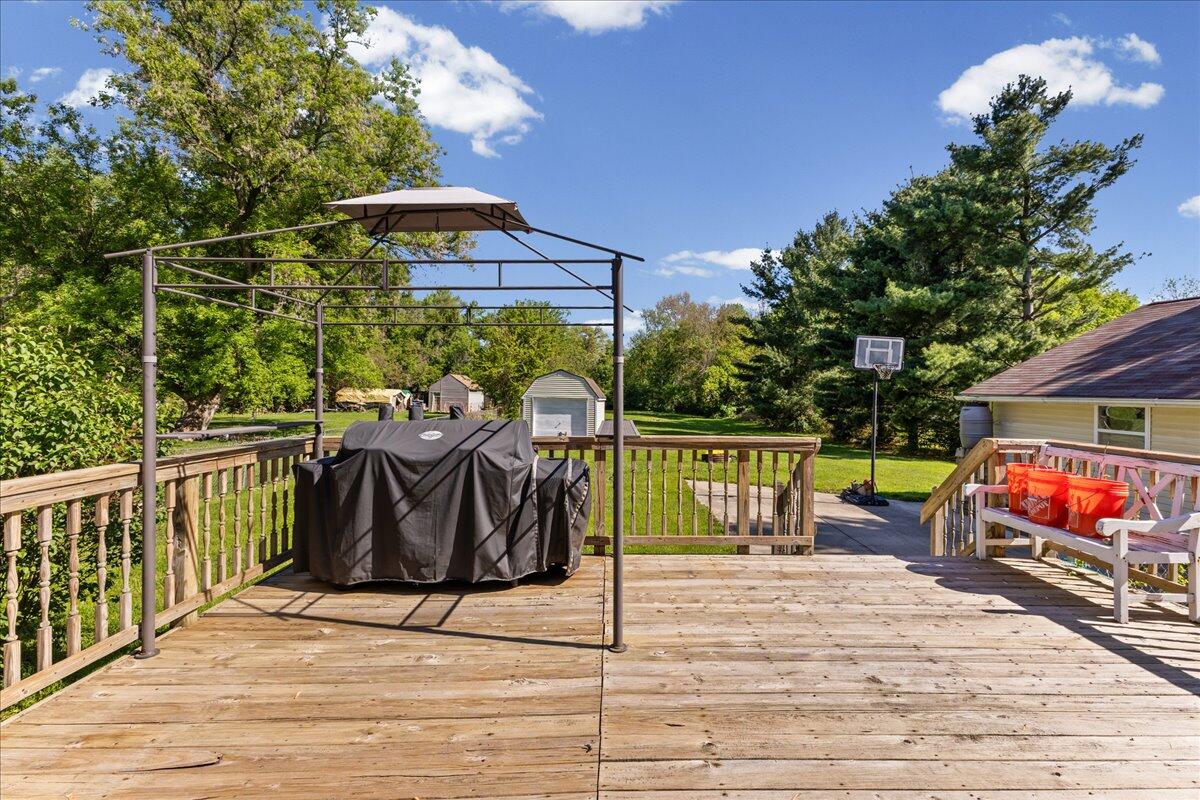 1049 Collier Road Auburn Hills, MI 48326 - Photo 32 of 36 11-IMG_5048_web